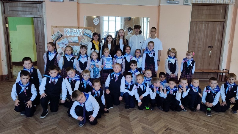 Торжественное мероприятие - посвящение первоклассников в #ОрлятаРоссии.